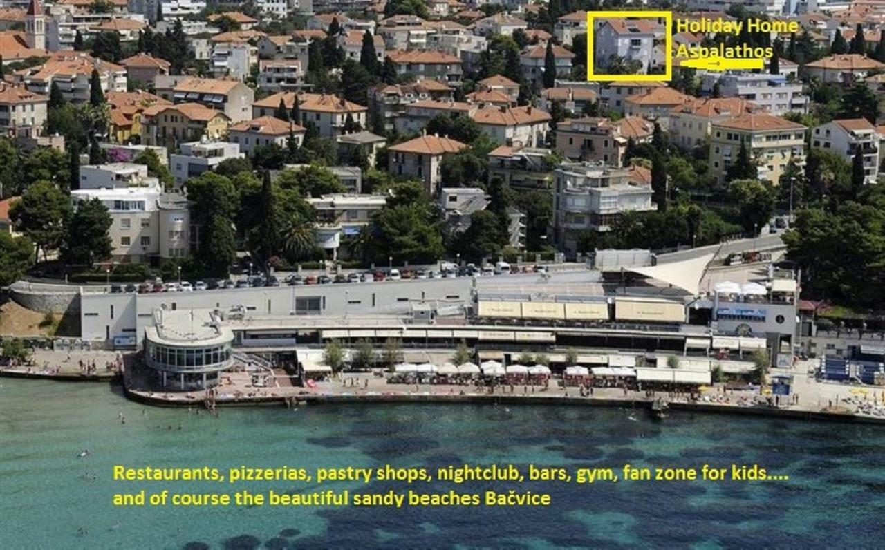 Holiday Home Aspalathos - With Free Parking, Near The Beach, A Few Minutes' Walking Distance To The Unesco Palace Split Luaran gambar